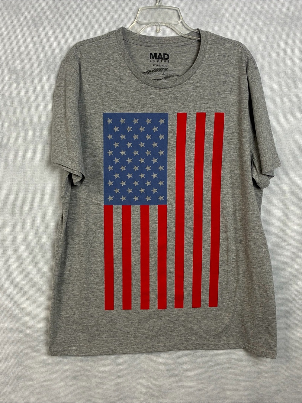 Mad Engine Vertical US Flag American Pride Patriotic USA T-shirt Tee Size 2X